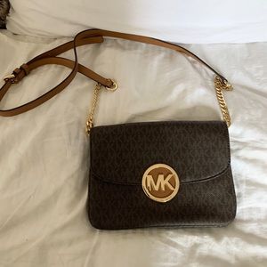 Michael Kors Crossbody Bag